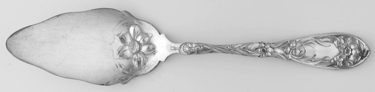 Narcissus (Silverplate, 1908) Solid Pastry Server by Oneida Silver-1