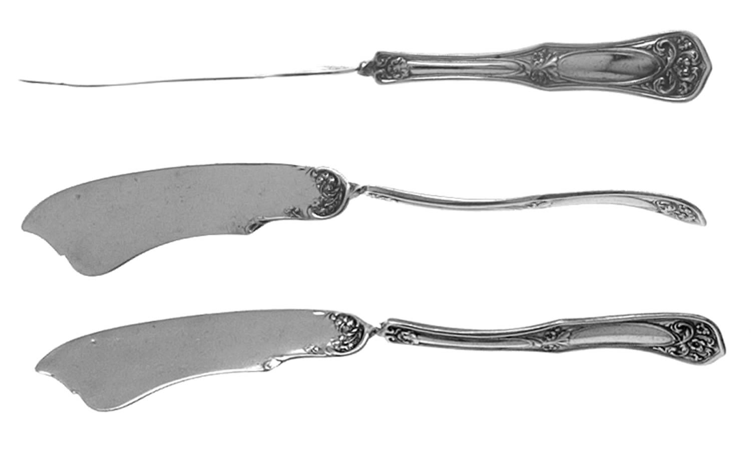 Ohs124 (Silverplate, Nickel Silver) Flat Twisted Handle Master Butter Knife by Oneida Silver-1