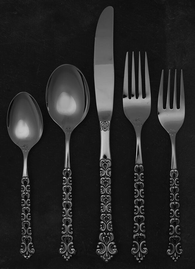 Old Baroque (Stainless) 5 Piece Place Setting by Oneida Silver-1