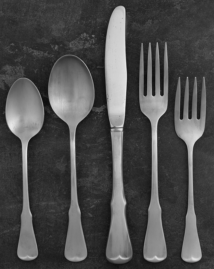 Patrick Henry (Stainless) 5 Piece Place Setting by Oneida Silver-1