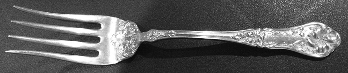Pansy (Silverplate, 1914) Small Solid Cold Meat Serving Fork by Oneida Silver-1