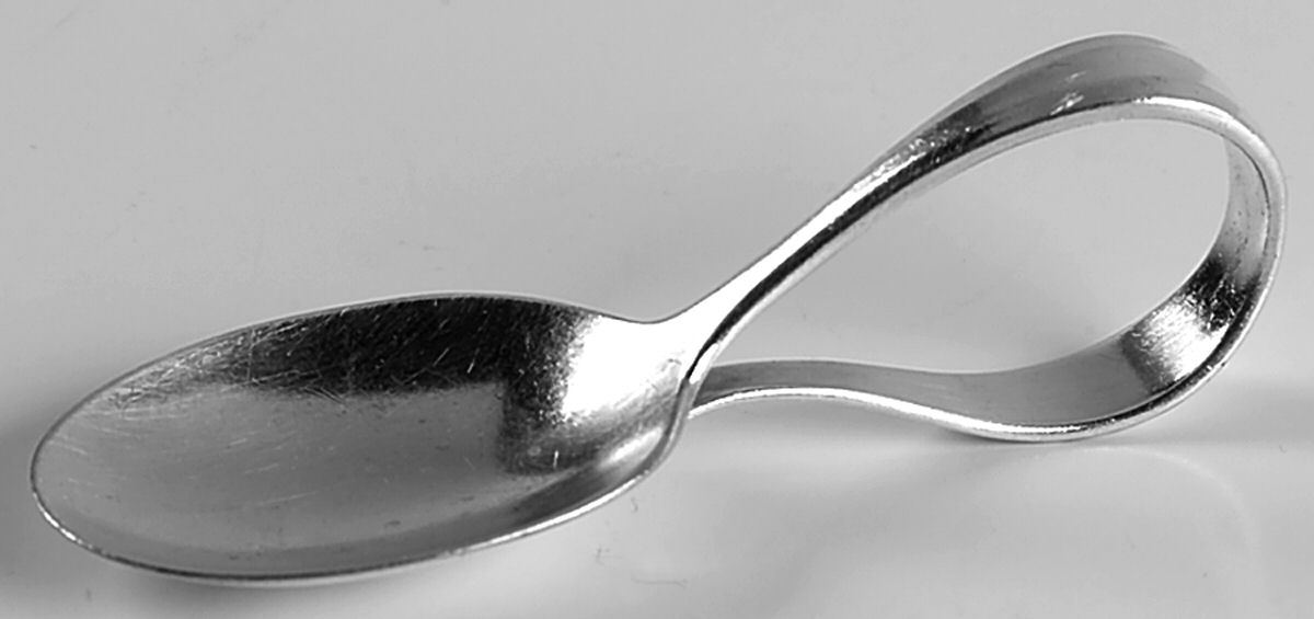 Patrician (Silverplate, 1914) Curved Handle Baby Spoon by Oneida Silver-1