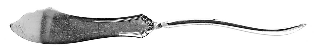 Raleigh (Silverplate) Flat Twisted Handle Master Butter Knife by Oneida Silver-1