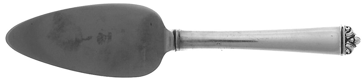 Reigning Beauty (Sterling, 1953) Cheese Server with Stainless Blade by Oneida Silver-1