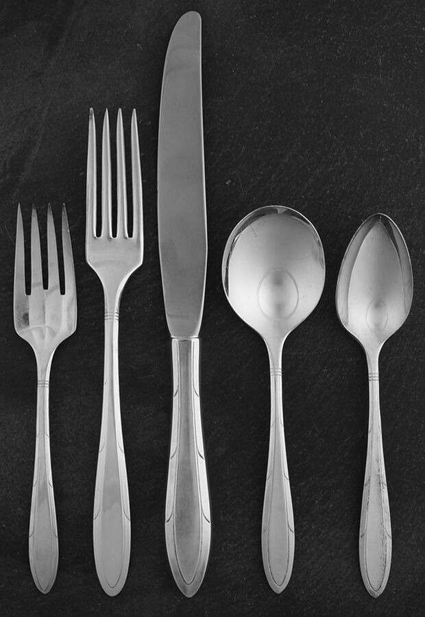 Reverie (Silverplate, 1937) 40  Piece Estate Set by Oneida Silver-1