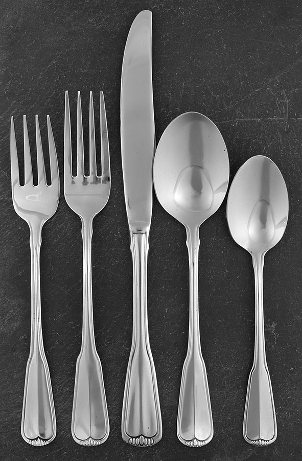 Ridgewood (Stainless) 5 Piece Place Setting by Oneida Silver-1