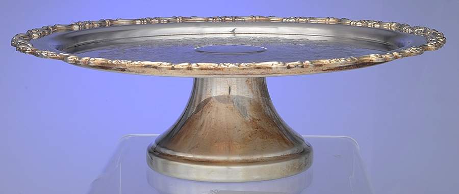 Royal Provincial (Silverplate, Hollowware) Silverplate Cake Stand by Oneida Silver-1