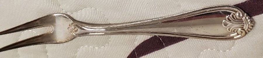 Royal Shell (Stainless) Short Handle Pickle/Olive Fork by Oneida Silver-1