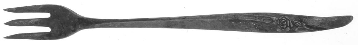 Rose Song (Silverplate, 1964) Cocktail/Seafood Fork by Oneida Silver-1