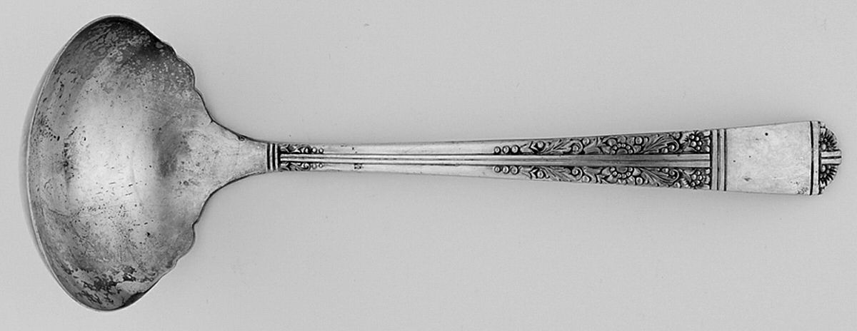 Royal York (Silverplate, 1937) Solid Gravy Ladle by Oneida Silver-1