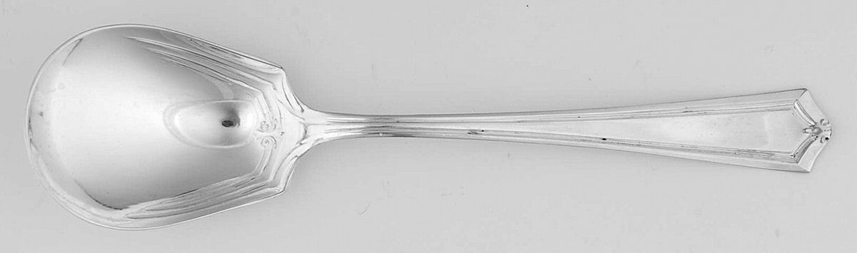 Salem (Silverplate, 1915) Sugar Spoon by Oneida Silver-1