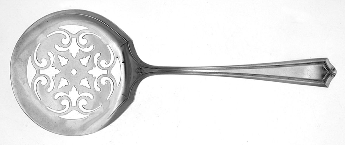 Salem (Silverplate, 1915) Tomato Server, Solid Piece by Oneida Silver-1