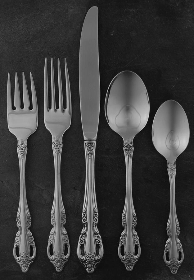 Samantha (Stainless) 5 Piece Place Setting by Oneida Silver-1
