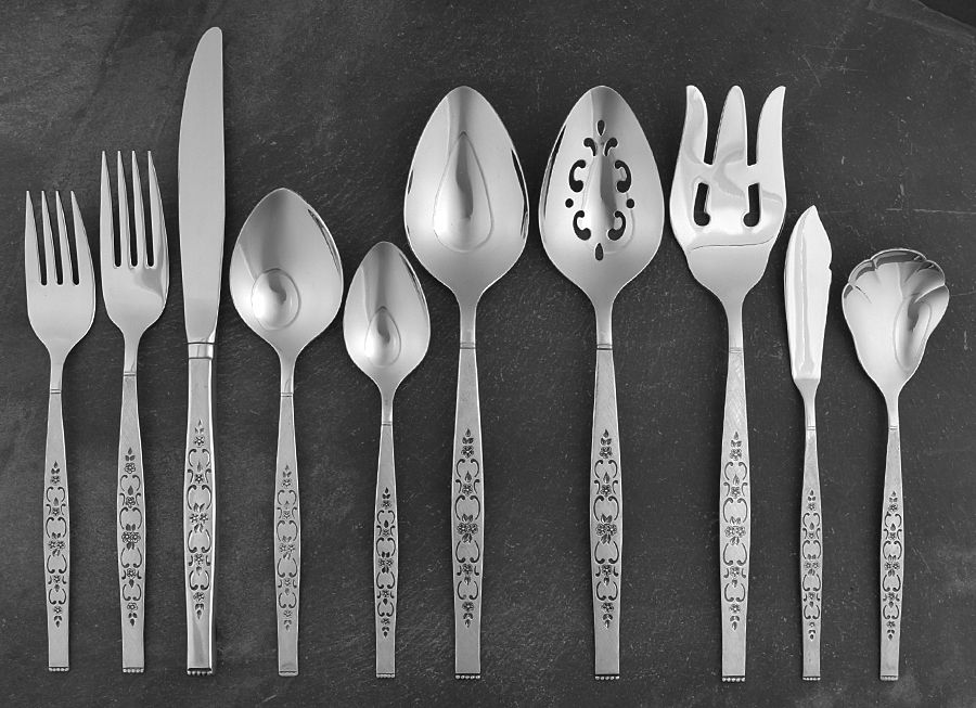 Spanada (Stainless) 45 Piece Starter Set by Oneida Silver-1