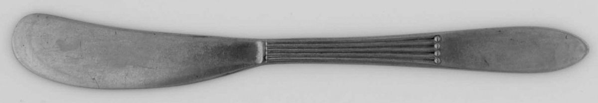 Surf Maid (Stainless) Flat Handle Butter Spreader by Oneida Silver-1