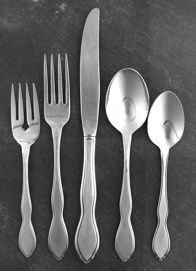 Twilight (Stainless) 40 Piece Estate Set by Oneida Silver-1
