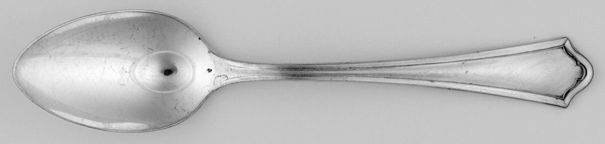 Vernon-Ashley (Silverplate, 1917) Teaspoon by Oneida Silver-1