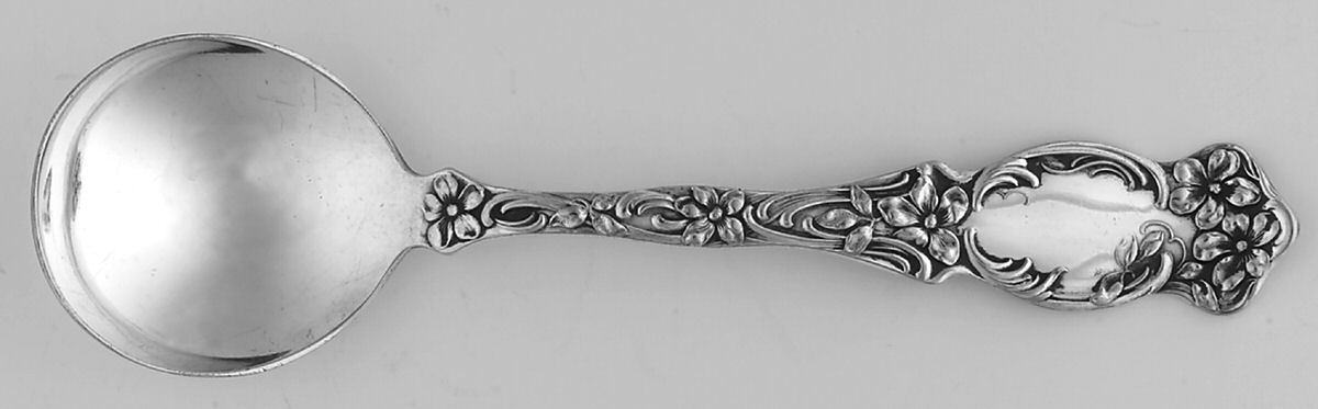Violet (Slvp, 1905, SL & GH Rogers, No Monograms) Round Bowl Soup Spoon (Bouillon) by Oneida Silver-1