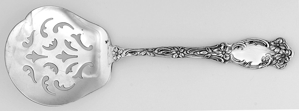 Violet (Slvp, 1905, SL & GH Rogers, No Monograms) Tomato Server, Solid Piece by Oneida Silver-1