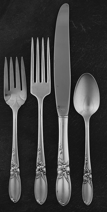 White Orchid (Silverplate, 1953) 32 Piece Estate Set by Oneida Silver-1