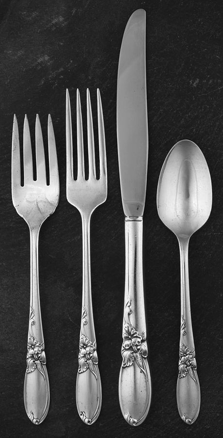White Orchid (Silverplate, 1953) 4 Piece Place Setting by Oneida Silver-1