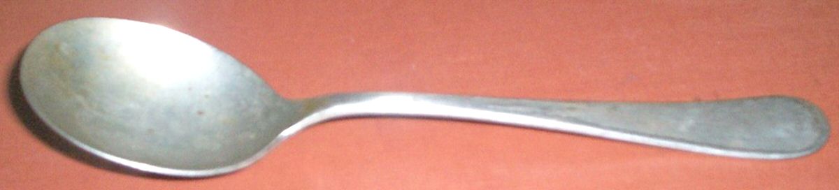 Windsor (Silverplate, 1900) Round Bowl Soup Spoon (Gumbo) by Oneida Silver-1