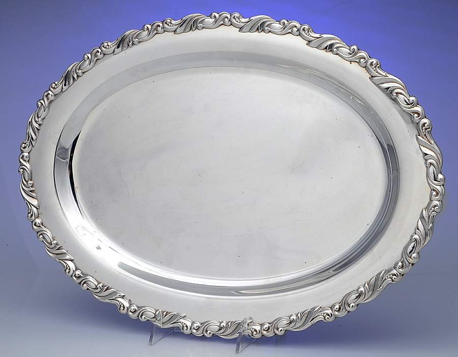 Sea Crest (Silverplate, Hollowware) Medium Silverplate Waiter Tray by Oneida Silver-1
