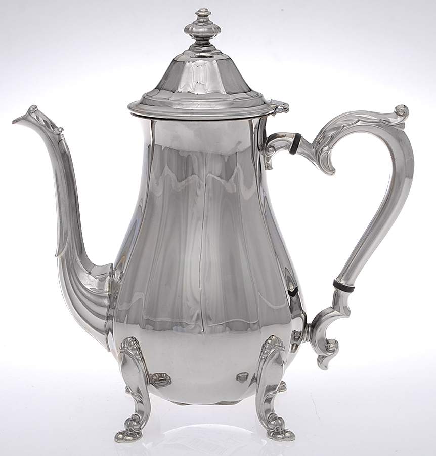 Chippendale (Silverplate Hollowware) Silverplate Coffee Pot by Oneida Silver-1