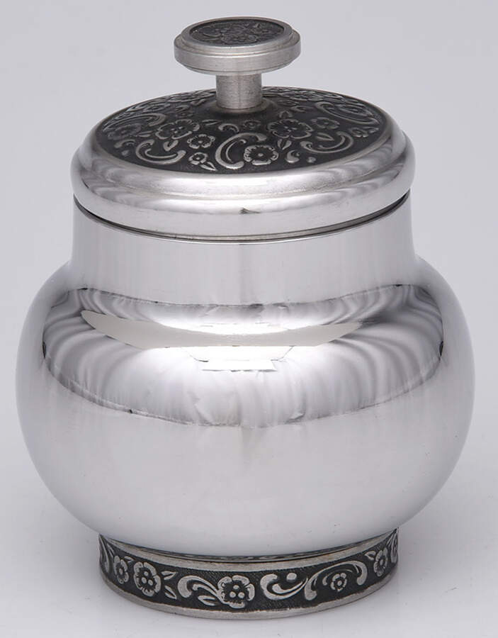 Mediterranea (Stainless, Hollowware) Sugar Bowl with Lid by Oneida Silver-1
