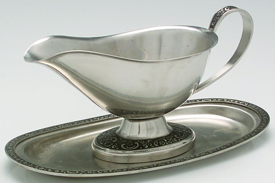Mediterranea (Stainless, Hollowware) Gravy Boat and Underplate by Oneida Silver-1