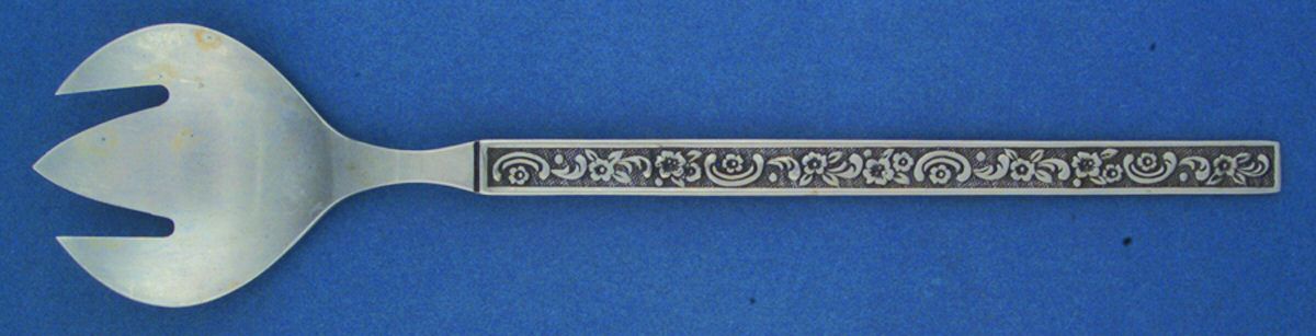 Mediterranea (Stainless, Hollowware) Oversize Solid Salad Servng Fork by Oneida Silver-1