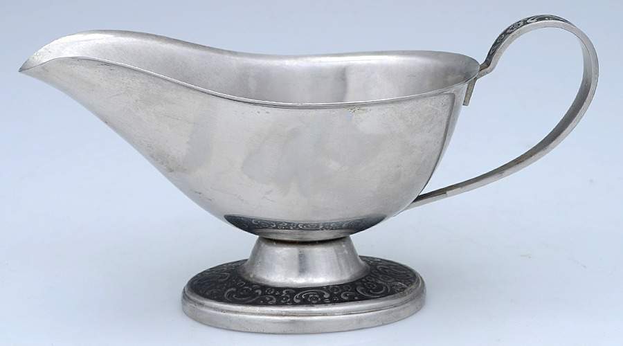 Mediterranea (Stainless, Hollowware) Gravy Boat by Oneida Silver-1