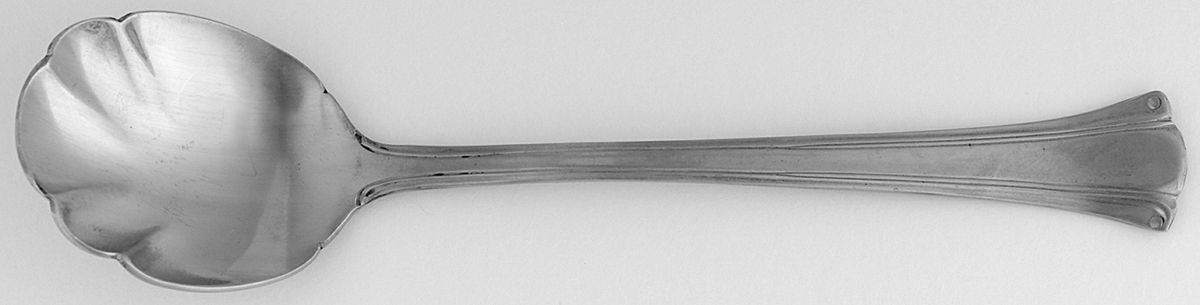 Gabrielle Sugar Shell Spoon by Oneida Silver-1