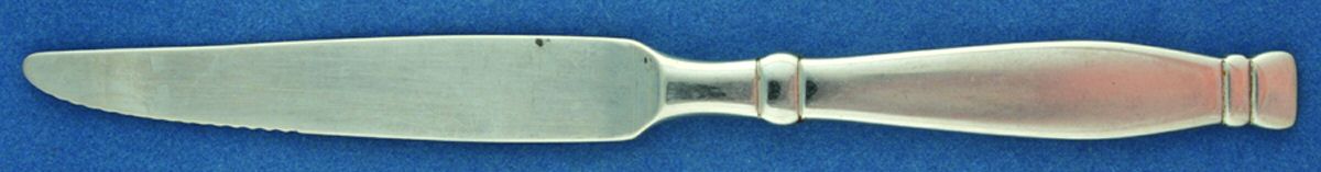 Kensington New French Solid Knife by Oneida Silver-1