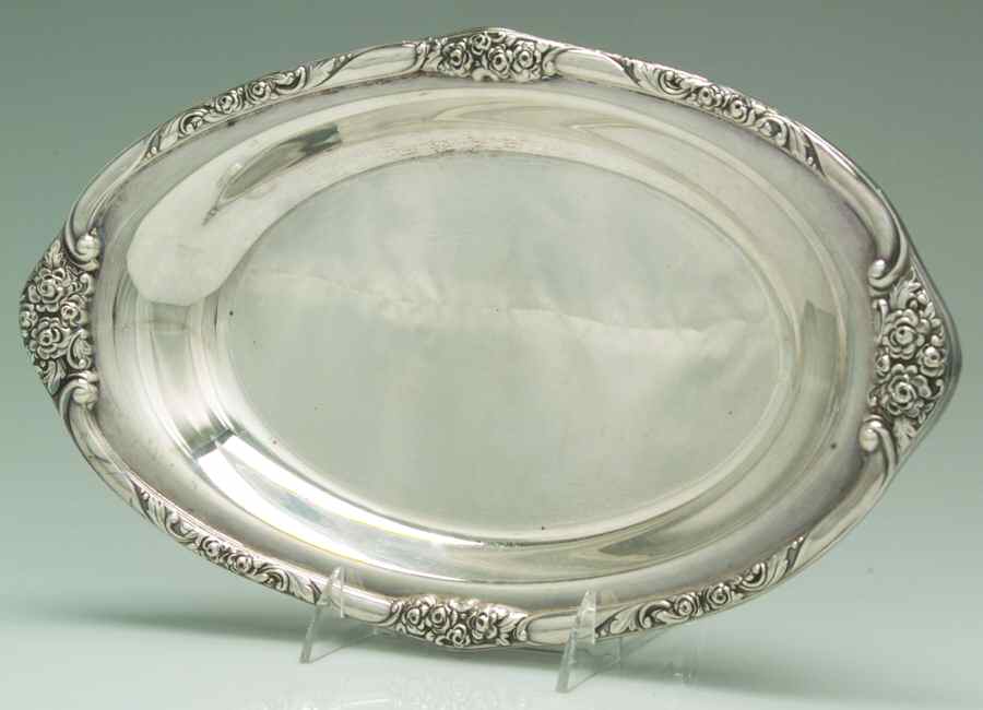 Ballad-Country Lane (Silverplate, Hollowware) Silverplate Bread Tray by Oneida Silver-1