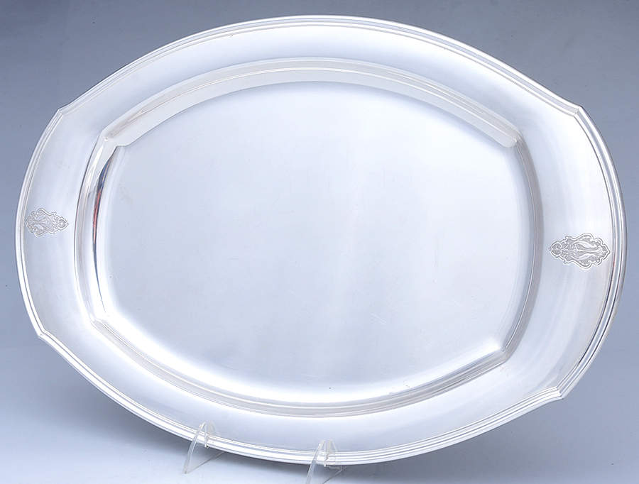 Bird of Paradise (Silverplate, 1923, Hollowware) Medium Plated Meat Platter No Well by Oneida Silver-1