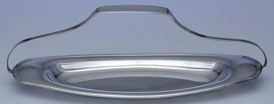 Bird of Paradise (Silverplate, 1923, Hollowware) Plated Bread Tray with Handle by Oneida Silver-1