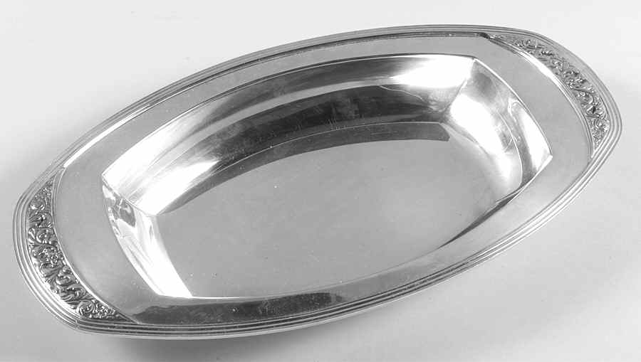 Coronation (Silverplate, Hollowware) Silverplate Oval Vegetable Bowl by Oneida Silver-1