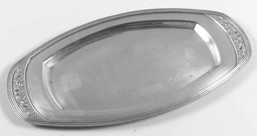 Coronation (Silverplate, Hollowware) Silverplate Tray (for Creamer and Sugar Set) by Oneida Silver-1