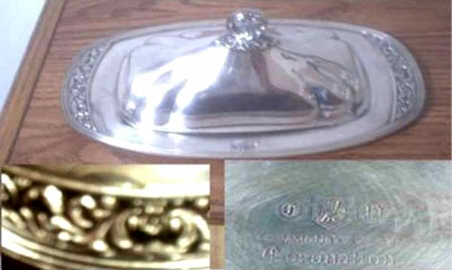 Coronation (Silverplate, Hollowware) 1/4 Pound Covered Butter & Liner by Oneida Silver-1