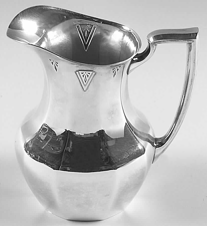 Deauville (Silverplate, Hollowware) Creamer by Oneida Silver-1
