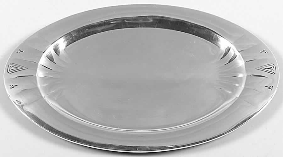 Deauville (Silverplate, Hollowware) Silverplate Sandwich Plate by Oneida Silver-1