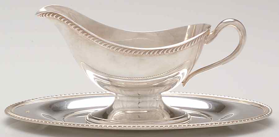 Fiesta (Silverplate, Hollowware) Plated Gravy Boat & Underplate by Oneida Silver-1
