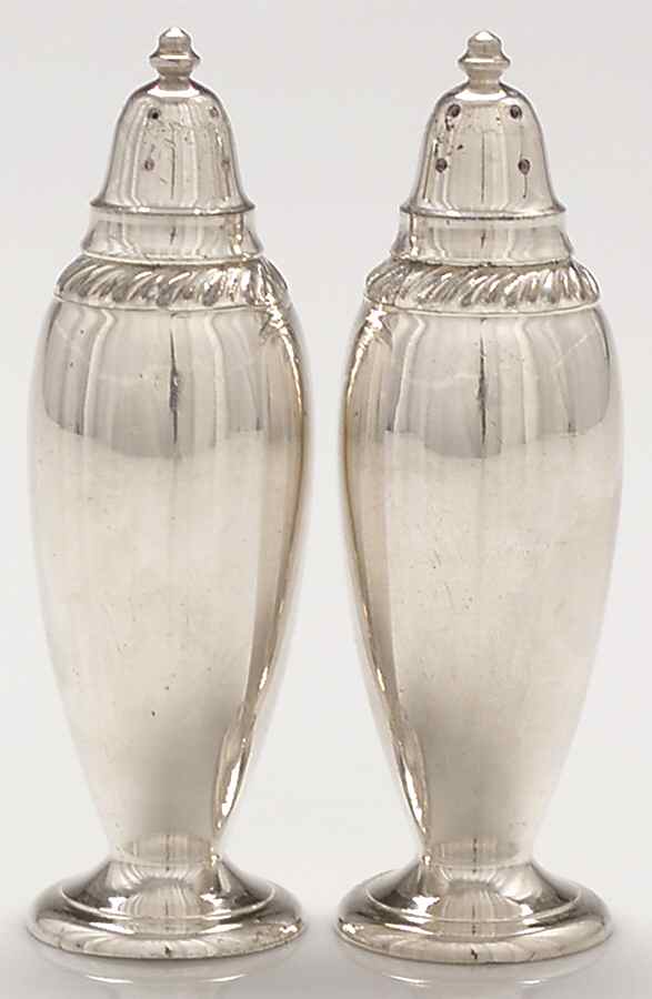 Fiesta (Silverplate, Hollowware) Salt & Pepper Set by Oneida Silver-1