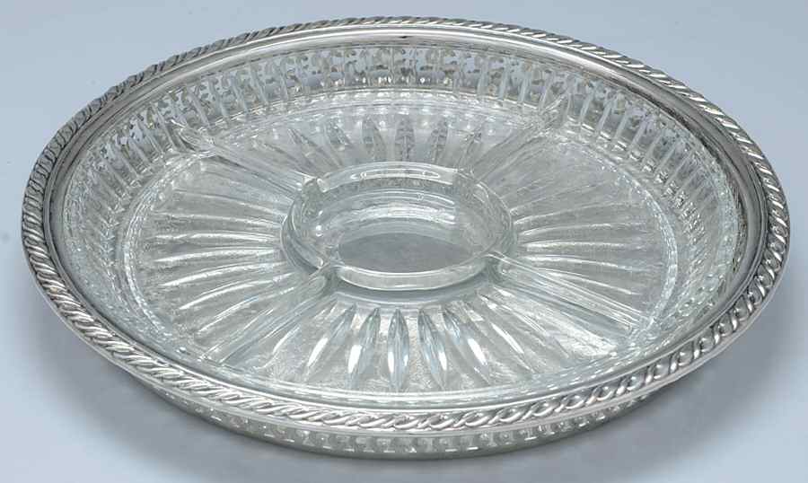 Fiesta (Silverplate, Hollowware) Relish with Glass Liner by Oneida Silver-1