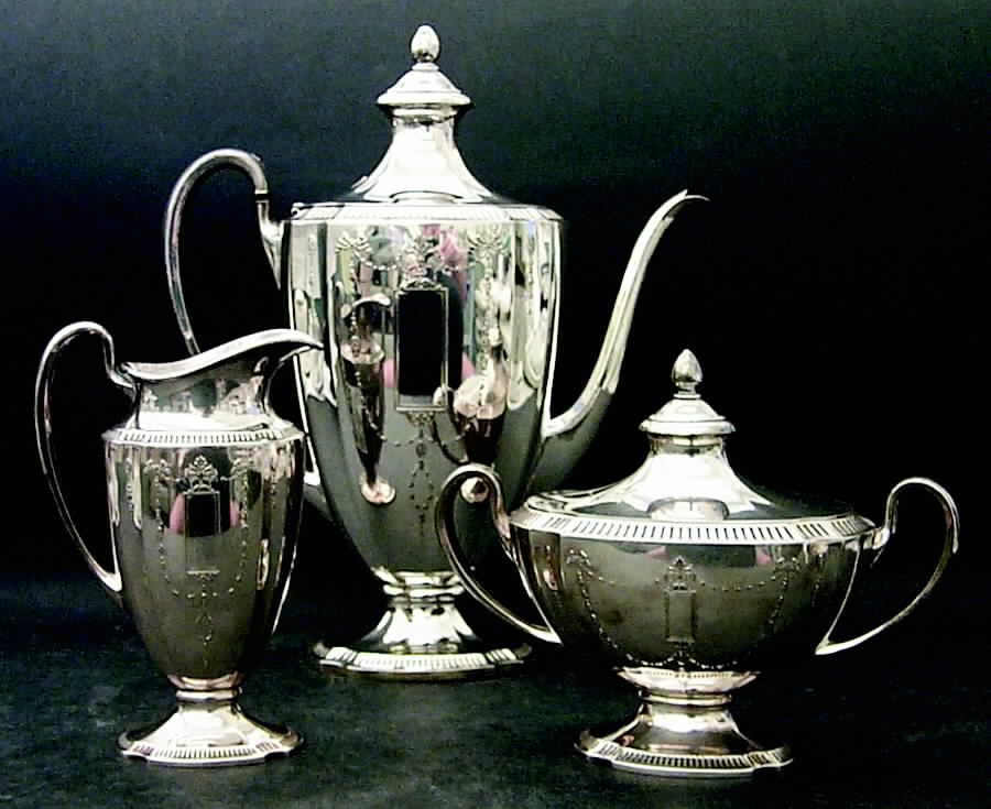 Grosvenor (Silverplate, Hollowware) (3 Pc) Coffee Set (PCP,PCR,PSU) by Oneida Silver-1