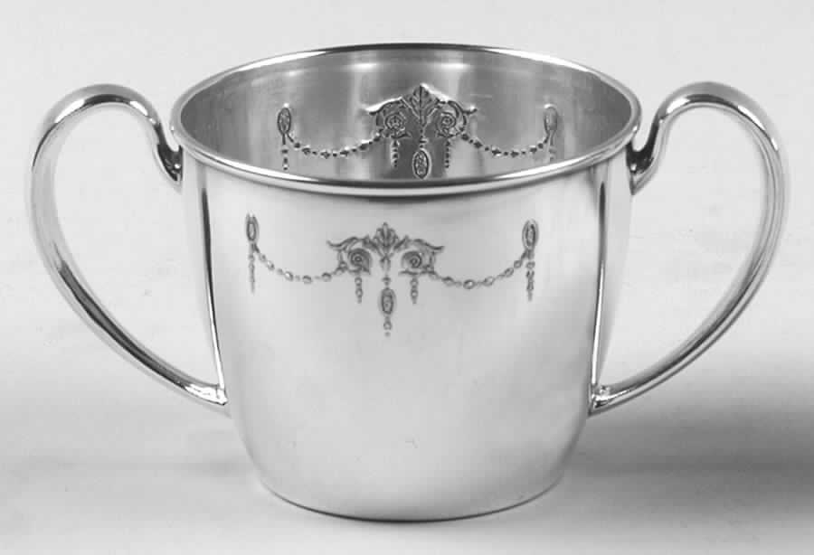 Grosvenor (Silverplate, Hollowware) Plated Mini Sugar Bowl by Oneida Silver-1