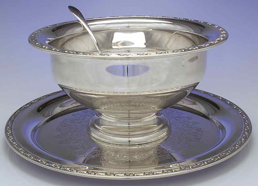 Park Lane (Silverplate, Hollowware) Punch Bowl, Tray & Ladle (LAPU, PUN & PUNT) by Oneida Silver-1