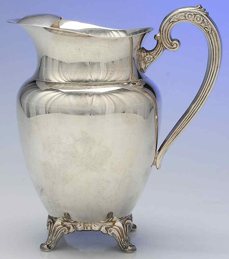 Park Lane (Silverplate, Hollowware) Silverplate Water Pitcher by Oneida Silver-1