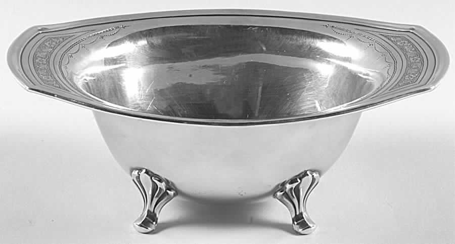 Paul Revere (Silverplate, Hollowware) Silverplate Mayonnaise Bowl by Oneida Silver-1